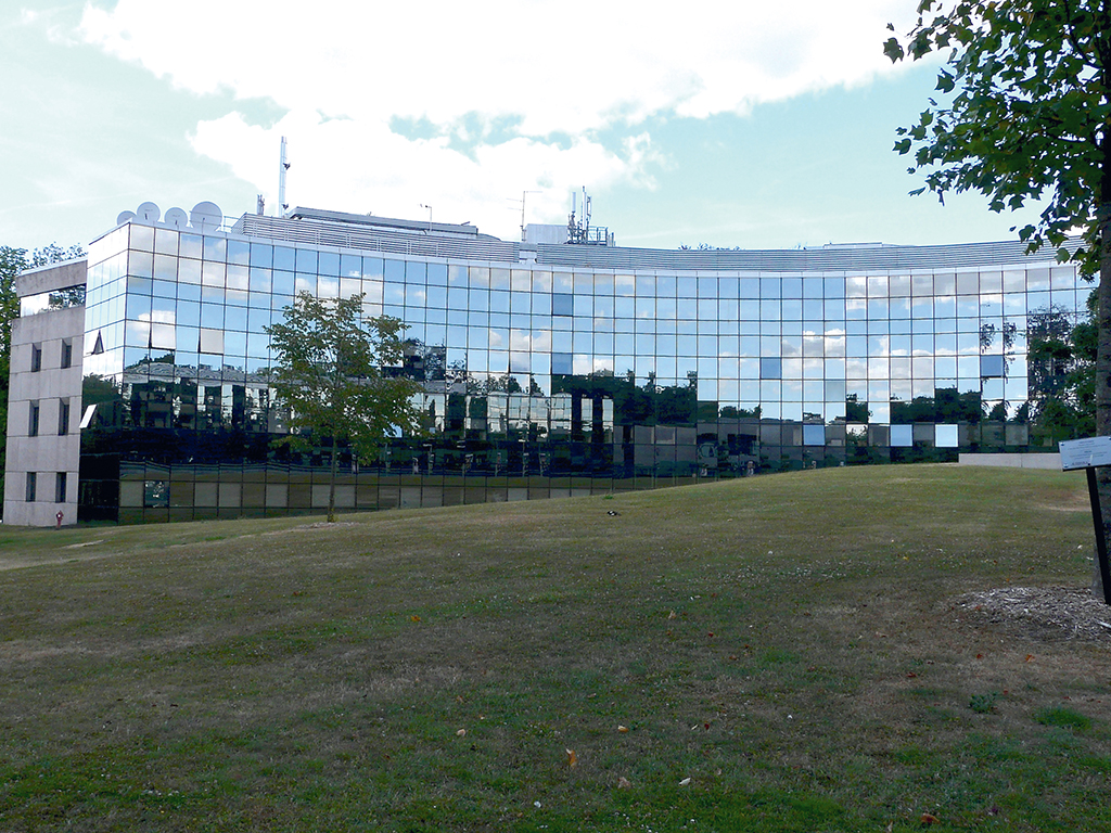 1_Sono13_EDHEC_Lille Batiment.jpg