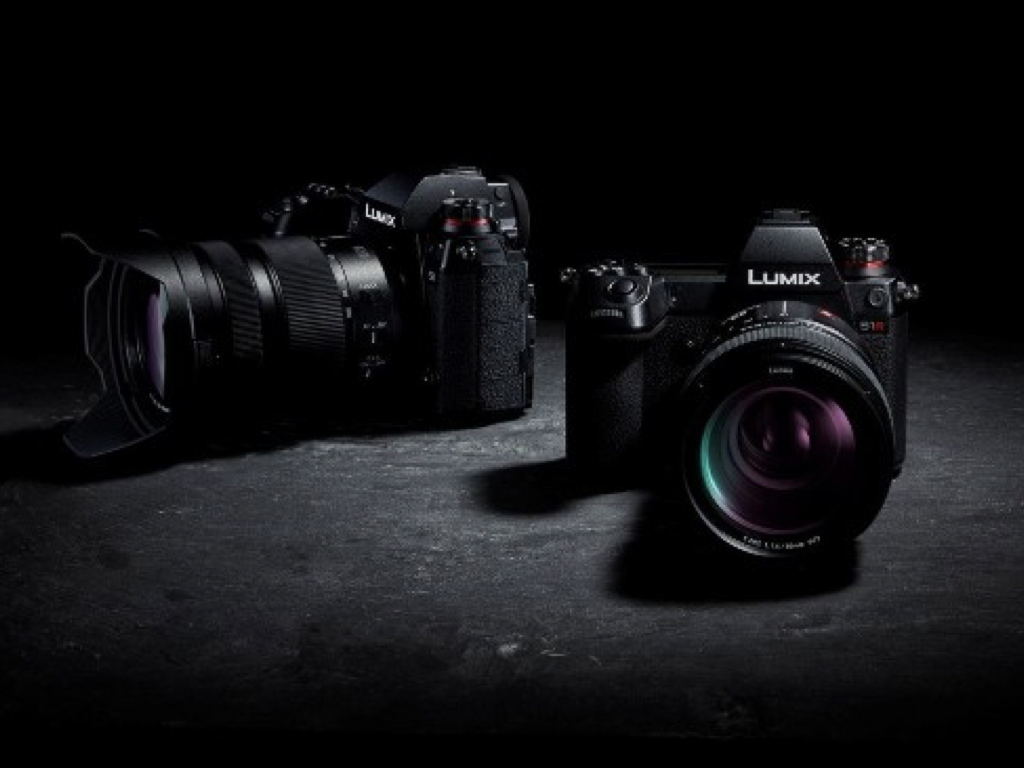 LUMIX_PRO.jpeg