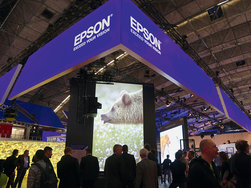 3_1_EPSON.jpg